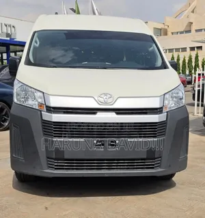 Toyota HiAce 2025 White