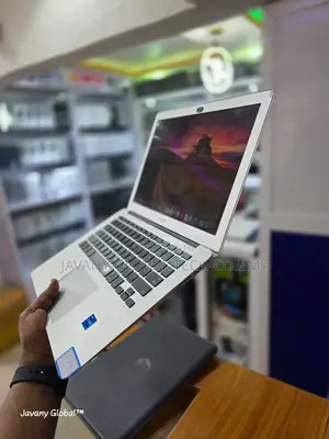 Laptop Apple MacBook Air 2017 8GB Intel Core i5 SSD 128GB