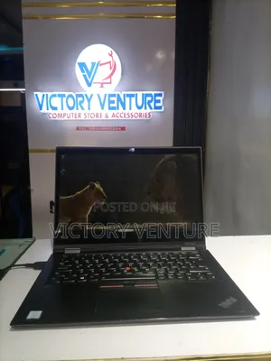 Laptop Lenovo ThinkPad X380 Yoga 8GB Intel Core i5 SSD 256GB