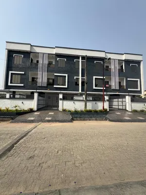 4bdrm Duplex in Lekki Phase 1 for sale