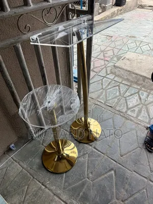 Sweet Word Pulpit Acrylic Golden Single Pole