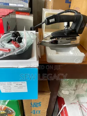 Gravity Steam Iron