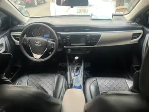 Toyota Corolla 2014 Silver