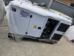 Uk Standard 30kva Perkins Diesel Soundproof Generator
