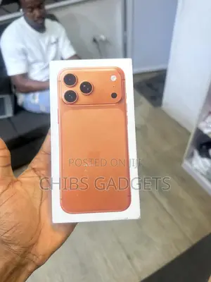 New Apple iPhone 17 Pro Max 256 GB Orange