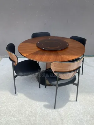 Dining  Set by Four With a Rotating Table Top