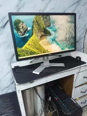 Dell 27" Uhd3840x2160 Monitor Ips Panel 75hz 16:9 Ratio