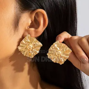 Lady Fashion Earrings Women Earring