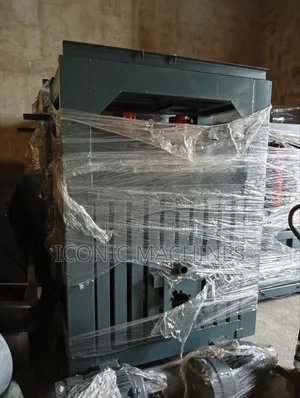 40 Ton Bailing Machine