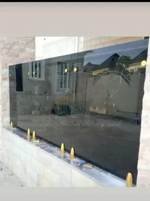 Spigot Sitted Glass