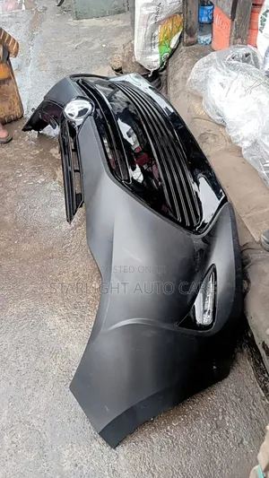 Complete Front Bumper Toyota Corolla 2018 Se