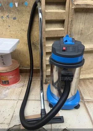 Industrial Vacuum Cleaner