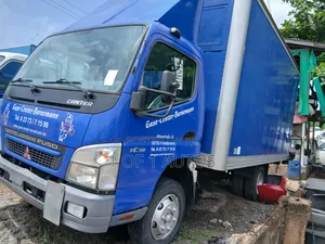 2008 Mistubishi Fuso