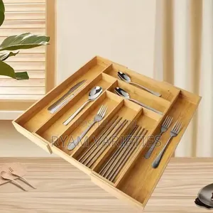 Wooden Expandable Cutlery Divider Storage Tray