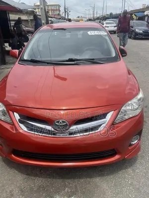 Toyota Corolla S 4dr Sedan (1.8L 4cyl 4A) 2013 Orange