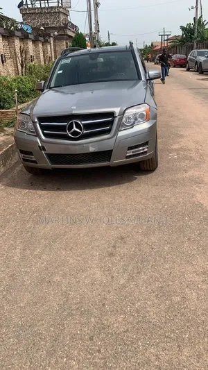 Mercedes-Benz Glk450 Double Pano Roof