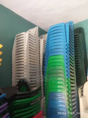 Rita Plastic Chair