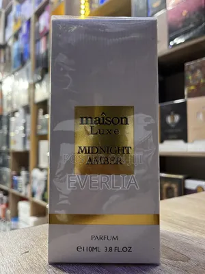 Maison Luxe Midnight Amber Parfum by Hamidi
