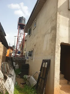 12bdrm Block of Flats in Belair Estate, Oluyole for sale