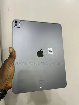 Apple iPad Pro 13 (2025) 256 GB Black
