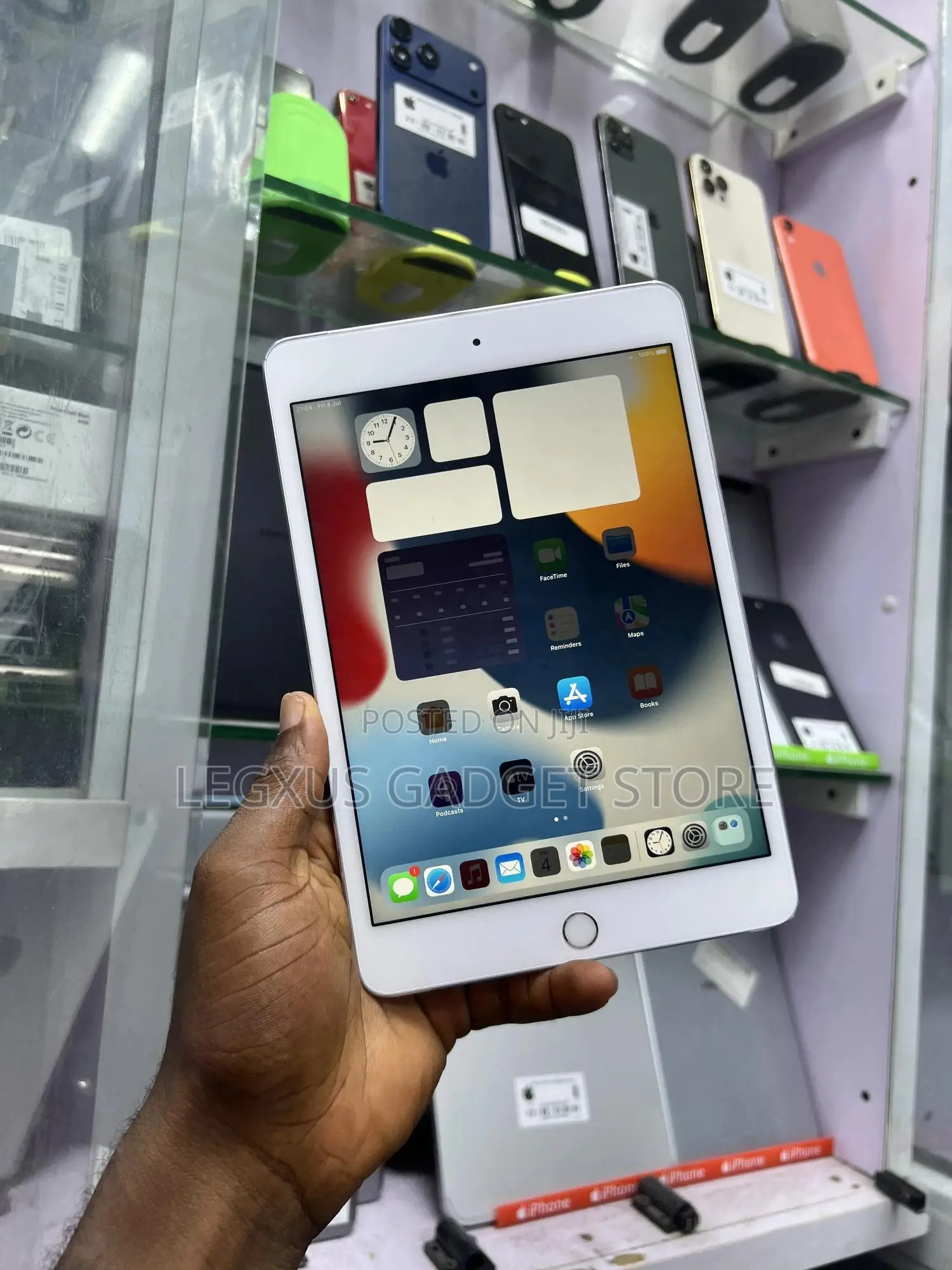 Apple iPad mini 4 16 GB Silver