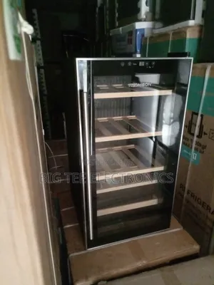 Thomson Wine Chiller Display