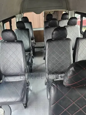 Toyota HiAce 2015 White