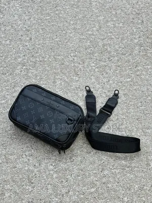 Louis Vuitton Luxury Designer Crossbody Side Bags