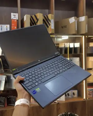 Laptop Acer Predator Helios Neo 16 40GB Intel Core i7 SSD 1T