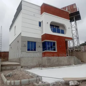 3bdrm Duplex in Kubwa for sale