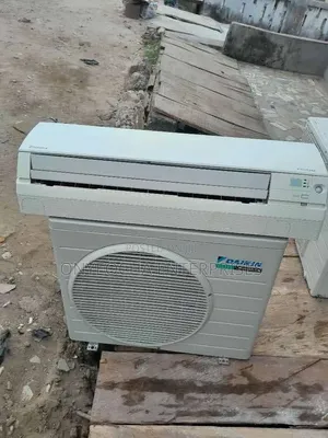 Uk Used 1.5hp Daikin Inverter Split Unit Air-Conditioner