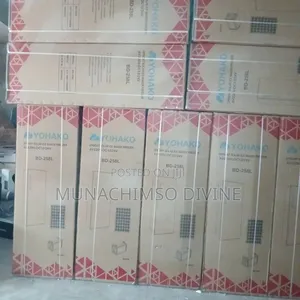 Ice Maker 196liters