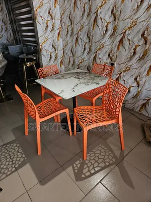 Best Quality Square Marble Top Table With Chairs