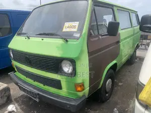Volkswagen Transporter 2000 Green