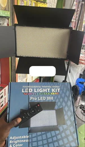 Brand New Led Light 880 Pro