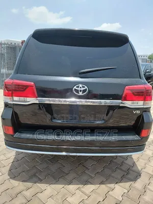 Toyota Land Cruiser 2017 Black
