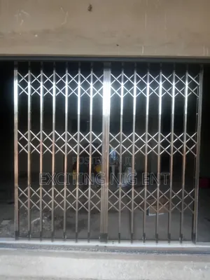 Imported Stainless Steel Collapsible Gate