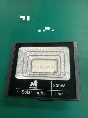 200w Solar Light