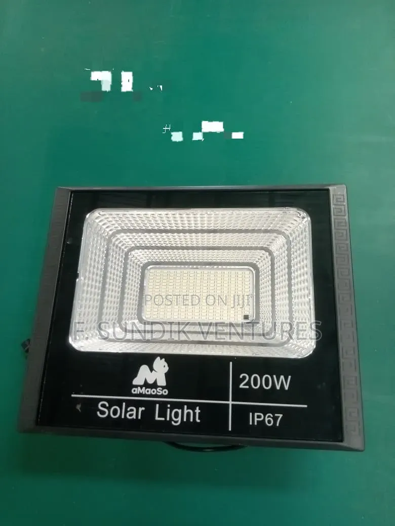 200w Solar Light