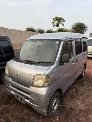 Daihatsu Hijet 2005 Silver