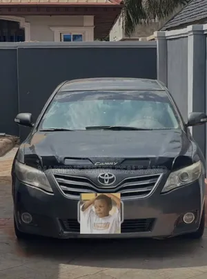 Toyota Camry Neat