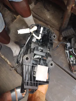 Lexus Es 350 Gearbox Controller.