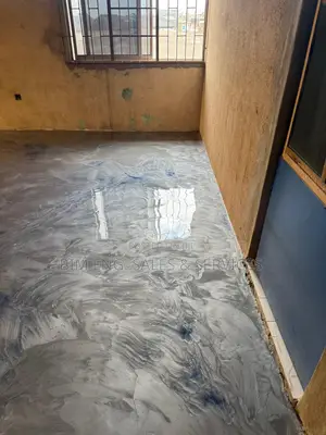Office Space Epoxy Reflective, Resin
