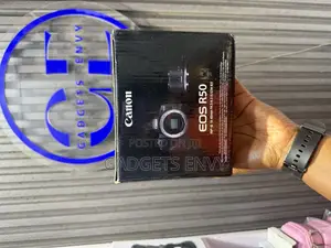 Canon Eos R50 Camera With 18-45mm Kit Lens