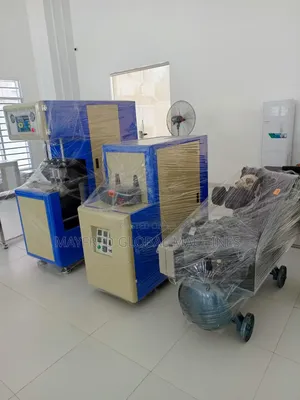 Plastic Bottle Blowing Machine Pet Blowing Pet Blower