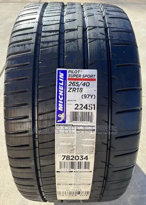 ​ Michelin Pilot Super Sport(265/40 Zr18)–Brand New/Performance Icon