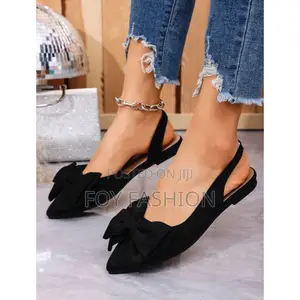 Women Flat Shoes (40 Only)