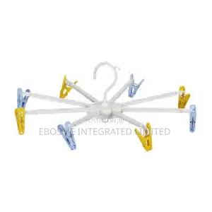 Color Cruise Laundry Hanger