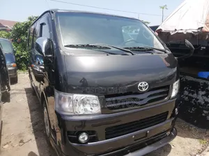 Toyota HiAce 2012 Black