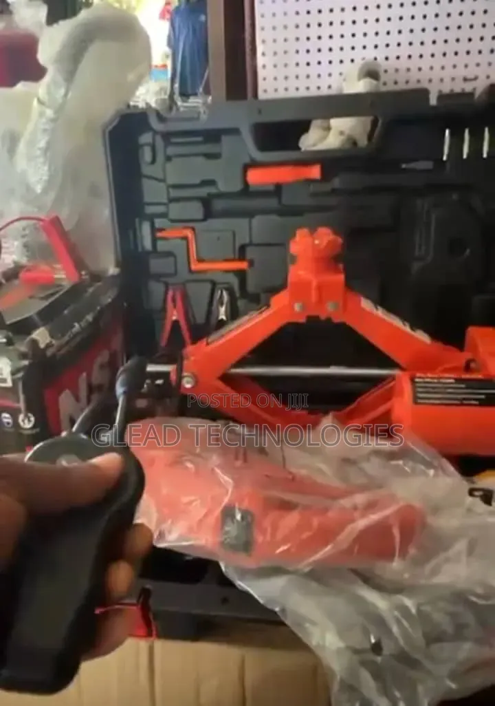 Remote Electric Car Jack